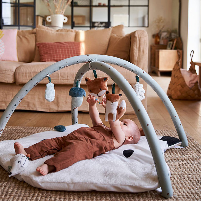 tapis d'éveil bébé design